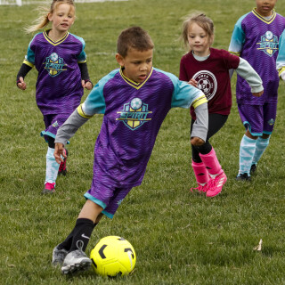 Soccer42625-18
