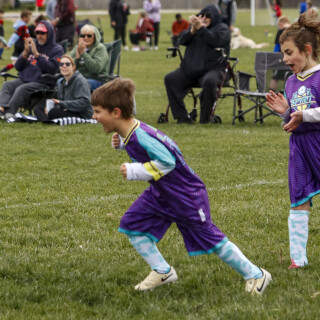 Soccer42625-20