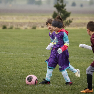 Soccer050325-01
