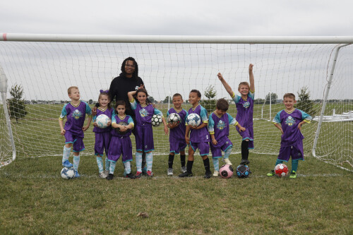 SoccerTeam-02.jpg