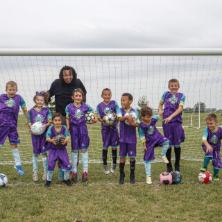 SoccerTeam-03